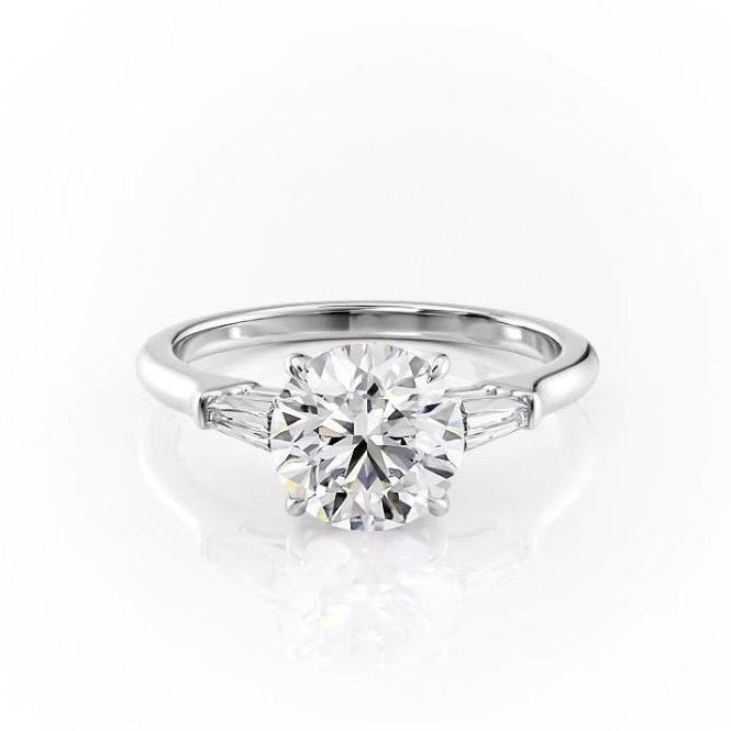 Round Cut Moissanite, Traditional Classic Design