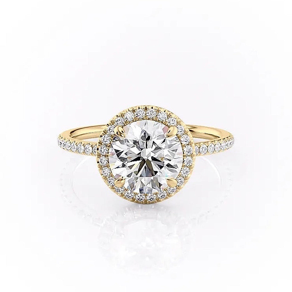 Round Cut Moissanite Engagement Ring With Halo